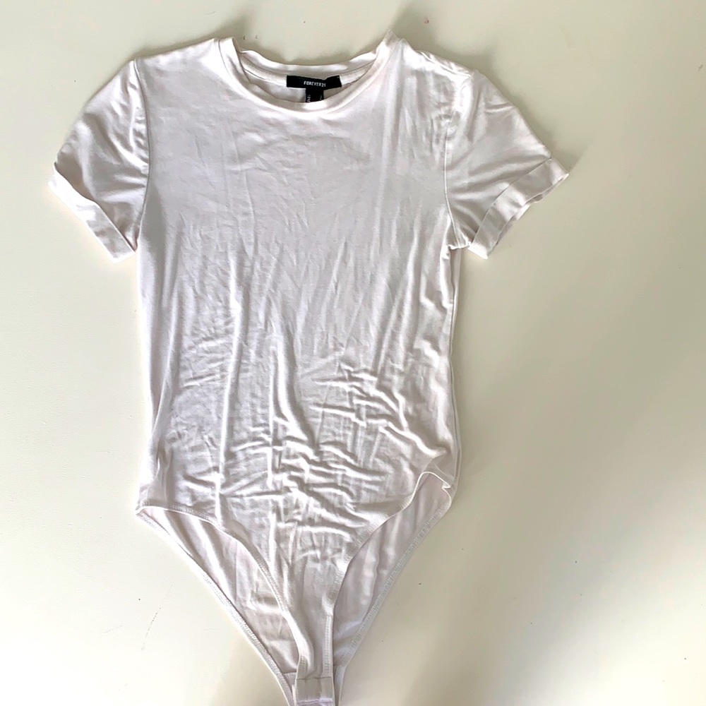 White short sleeve bodysuit